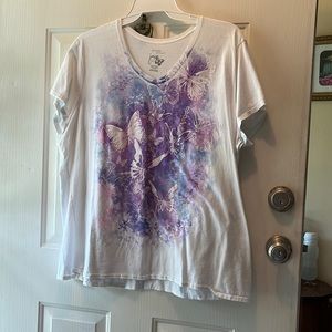 White short sleeve butter fly top